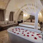 Castellum Cave Cappadocia Üçhisar
